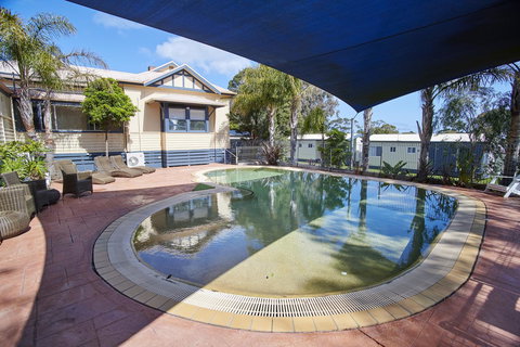 Amaroo Park - Accommodation Newcastle 7