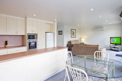 Anchorage Motel & Villas Lorne - Accommodation Newcastle 19