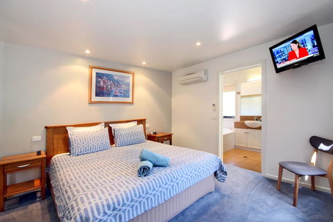 Anchorage Motel & Villas Lorne - Accommodation Newcastle 2