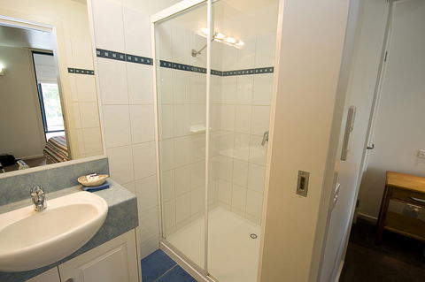 Anchorage Motel & Villas Lorne - Accommodation Newcastle 16