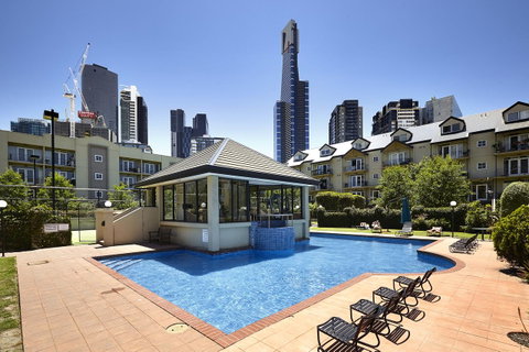 Melbourne Luxury Paradise - Accommodation Newcastle 0