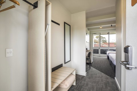 Nightcap At Seaford Hotel - Accommodation Newcastle 31