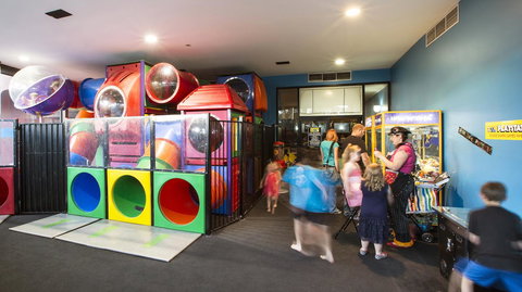 Nightcap At Seaford Hotel - Accommodation Newcastle 7