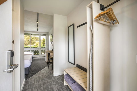 Nightcap At Seaford Hotel - Accommodation Newcastle 22