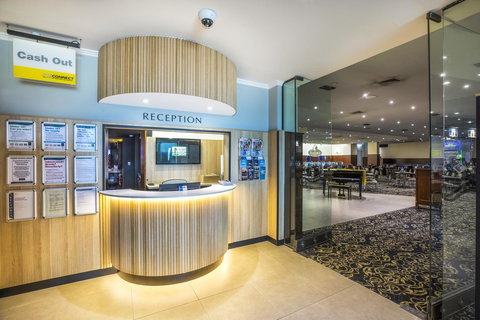 Nightcap At Seaford Hotel - Accommodation Newcastle 10