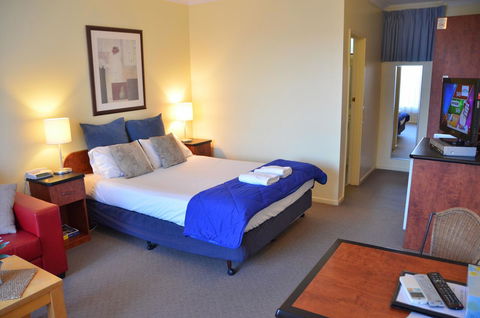 The Sandridge Motel - Accommodation Newcastle 17