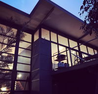 Ocean View Treetops Retreat - Accommodation Newcastle