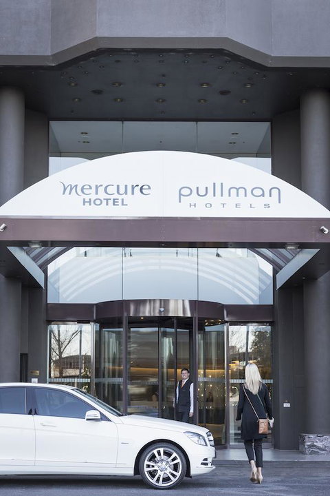 Mercure Melbourne Albert Park - Accommodation Newcastle 1