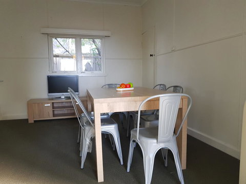Dromana Holiday Beach House - Accommodation Newcastle 16