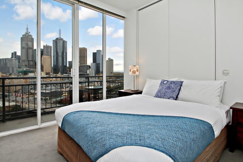 Southbank Apartments 28 Southgate - Accommodation Newcastle 7