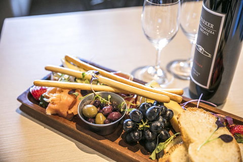 Nightcap At The Cheeky Squire - Accommodation Newcastle 23