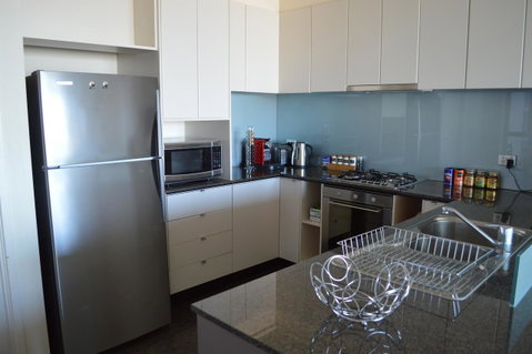 3BR Apartment At Victoria Tower Southbank - Accommodation Newcastle 4