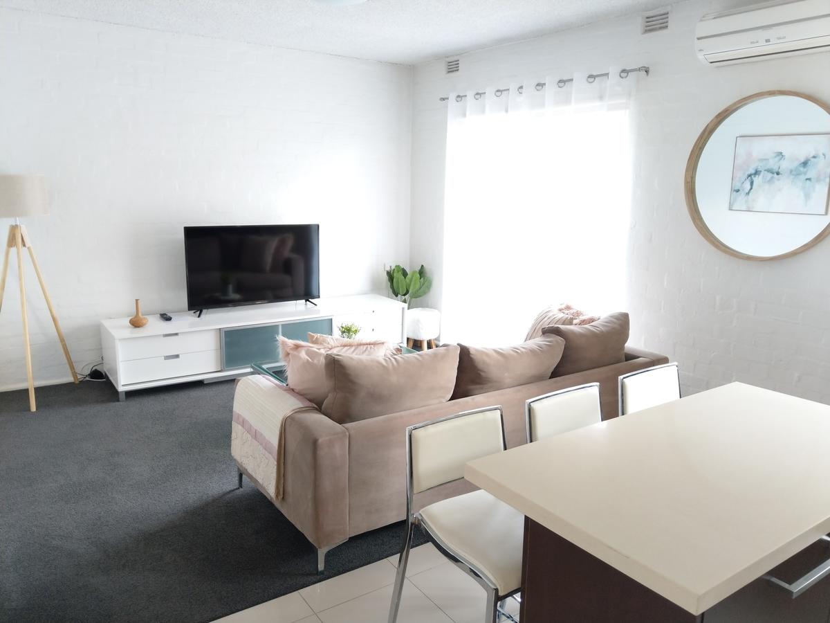 North Melbourne VIC Accommodation Newcastle