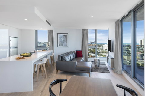 Imagine Marco - Accommodation Newcastle 15