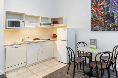 Mantra City Central - Accommodation Newcastle 2