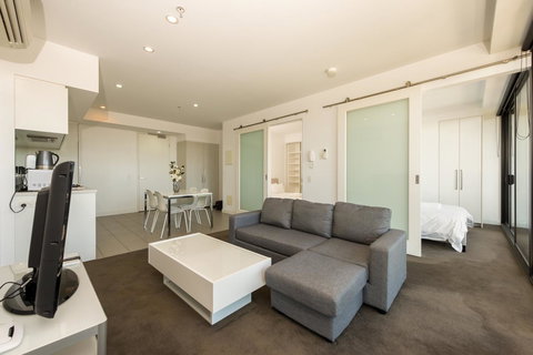 Amazing Accommodations: Vogue - Accommodation Newcastle 32