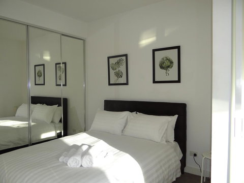 Amazing Accommodations: Vogue - Accommodation Newcastle 17