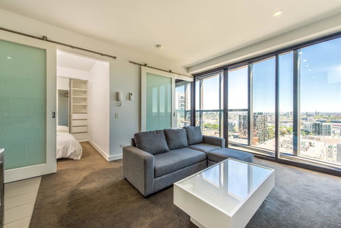 Amazing Accommodations: Vogue - Accommodation Newcastle 35