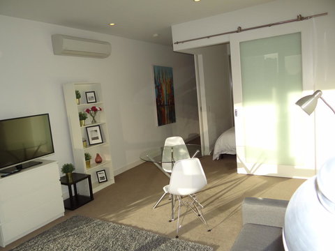 Amazing Accommodations: Vogue - Accommodation Newcastle 20