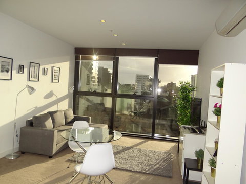 Amazing Accommodations: Vogue - Accommodation Newcastle 16