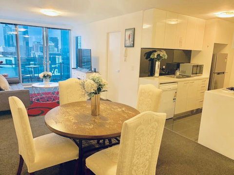 Luxury Apartments With View - Accommodation Newcastle 6