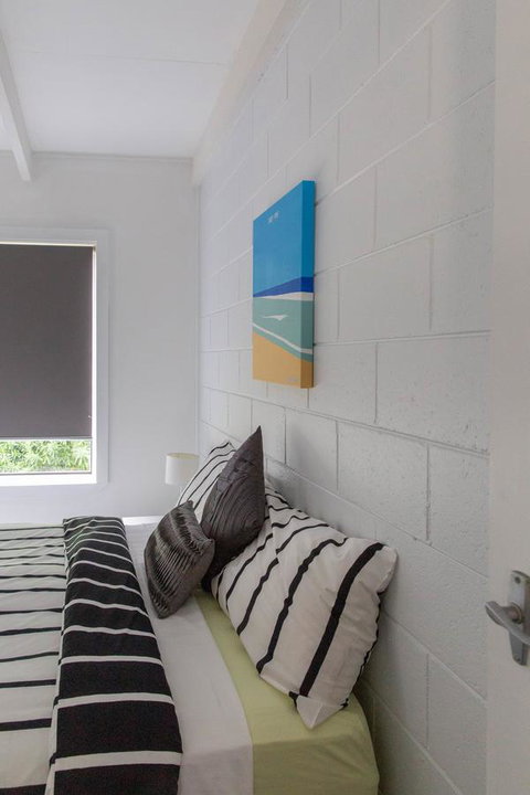 Prom Coast Apartments - Accommodation Newcastle 2