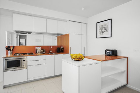 Complete Host Tiara Apartments - Accommodation Newcastle 14