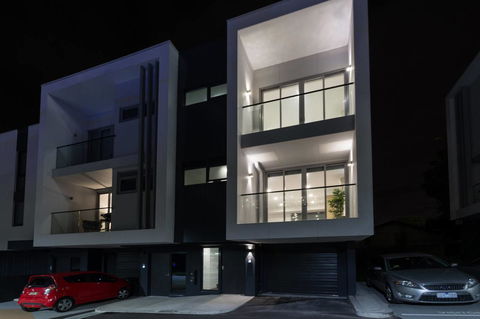Doncaster Private Collection 2 Bed Townhouse@Pearl - Accommodation Newcastle 14