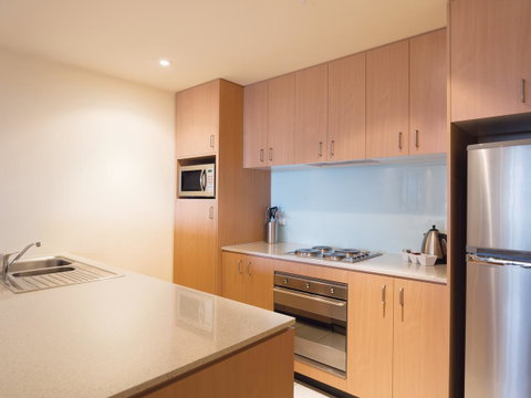 Oaks Melbourne On Lonsdale Suites - Accommodation Newcastle 5