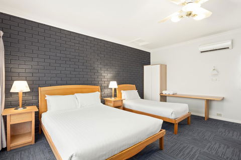 The International Motel Apollo Bay - Accommodation Newcastle 10