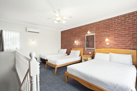 The International Motel Apollo Bay - Accommodation Newcastle 26