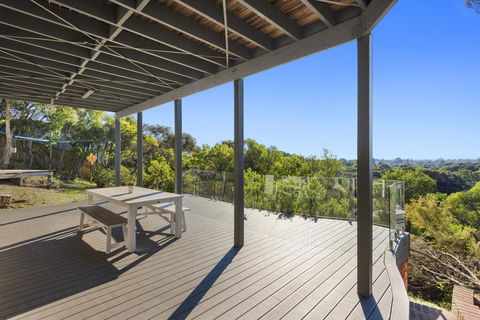 Beachside House - Accommodation Newcastle 22