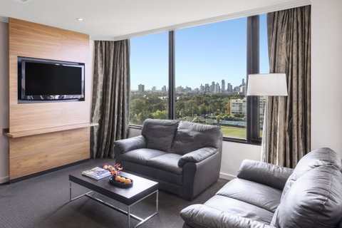 View Melbourne - Accommodation Newcastle 6
