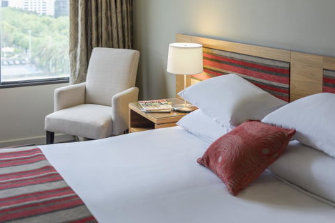 View Melbourne - Accommodation Newcastle 40