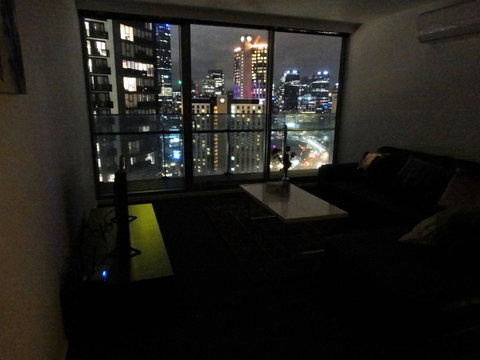 Cloud9 Luxury Apartments - Accommodation Newcastle 16