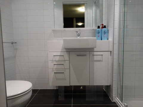 Cloud9 Luxury Apartments - Accommodation Newcastle 10