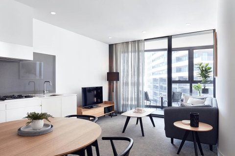 Shadow Play By Peppers - Accommodation Newcastle 24