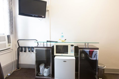 City Square Motel - Accommodation Newcastle 3