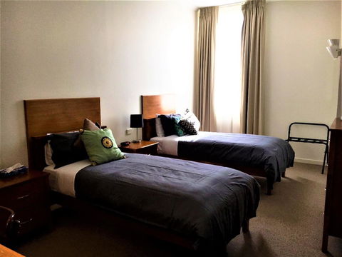 Plough Hotel - Accommodation Newcastle 9