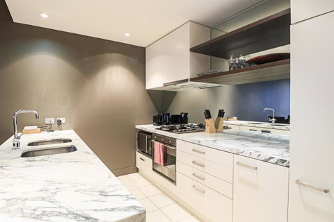 Mono Apartments On Freshwater Place - Accommodation Newcastle 25