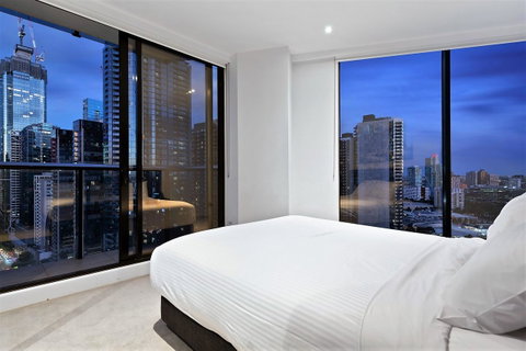 Experience Bella Hotel Apartments - Accommodation Newcastle 5