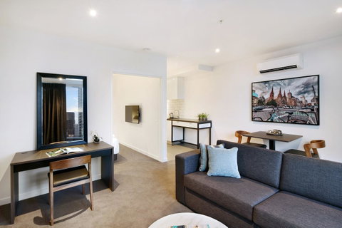 Experience Bella Hotel Apartments - Accommodation Newcastle 31