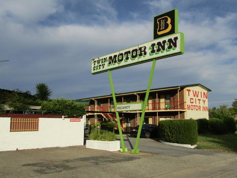 Twin City Motor Inn - Accommodation Newcastle 1