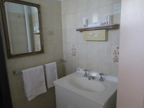 Twin City Motor Inn - Accommodation Newcastle 36