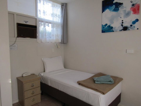 Twin City Motor Inn - Accommodation Newcastle 12