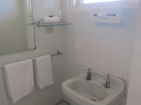 Twin City Motor Inn - Accommodation Newcastle 28