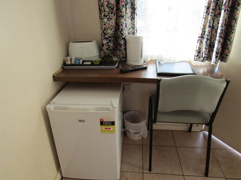 Twin City Motor Inn - Accommodation Newcastle 10