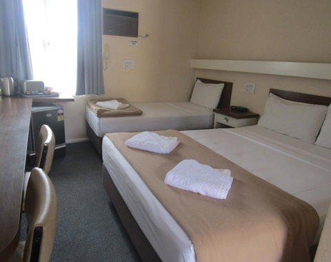 Twin City Motor Inn - Accommodation Newcastle 3