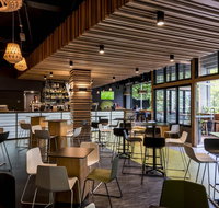Oaks On Market - Accommodation Newcastle