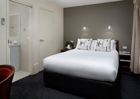 The Victoria Hotel - Accommodation Newcastle 15